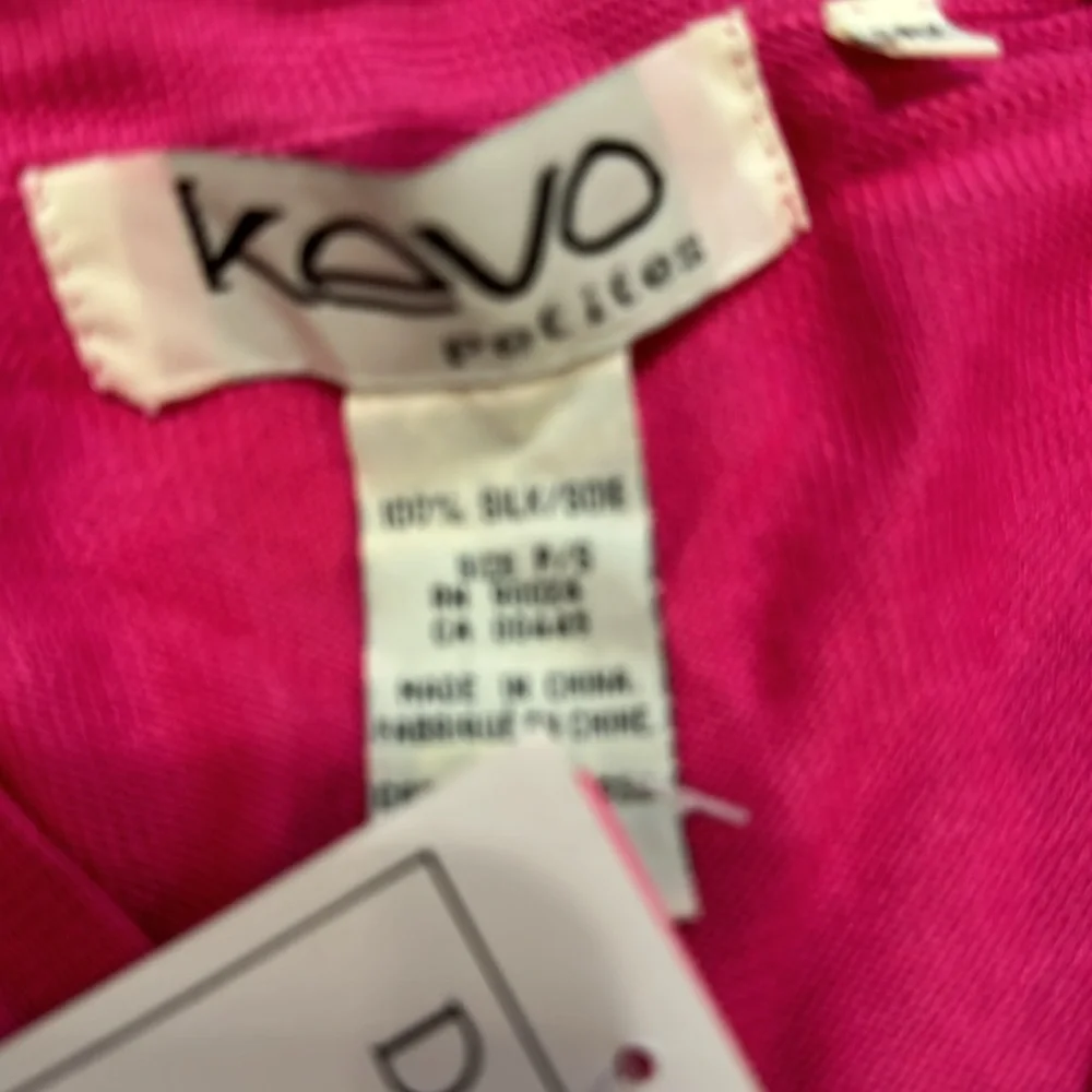 NWT Barbie Pink Silk Sweater. Size Petite Small. - Picture 5 of 7